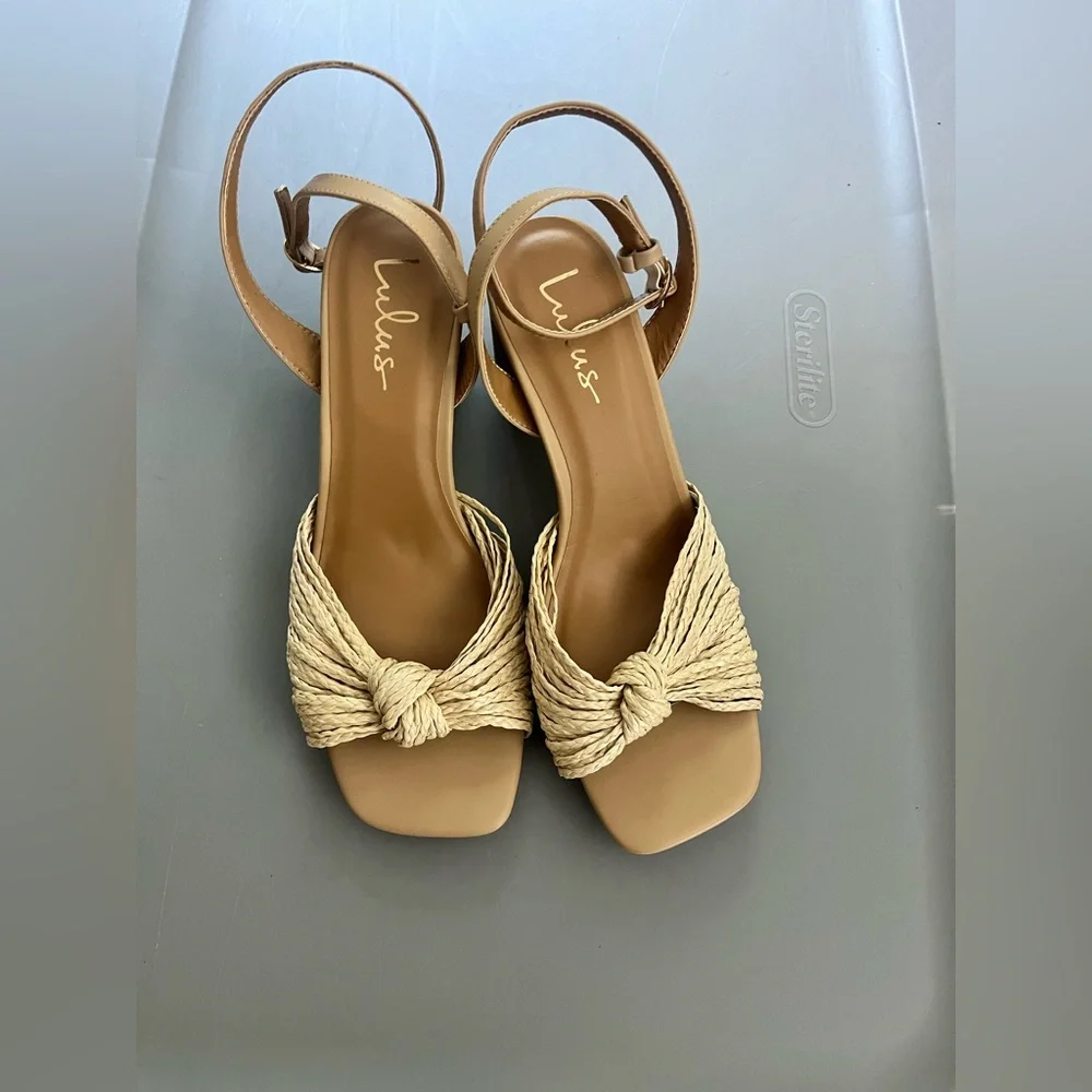 NEW LULUS Jaylea Raffia Sandals